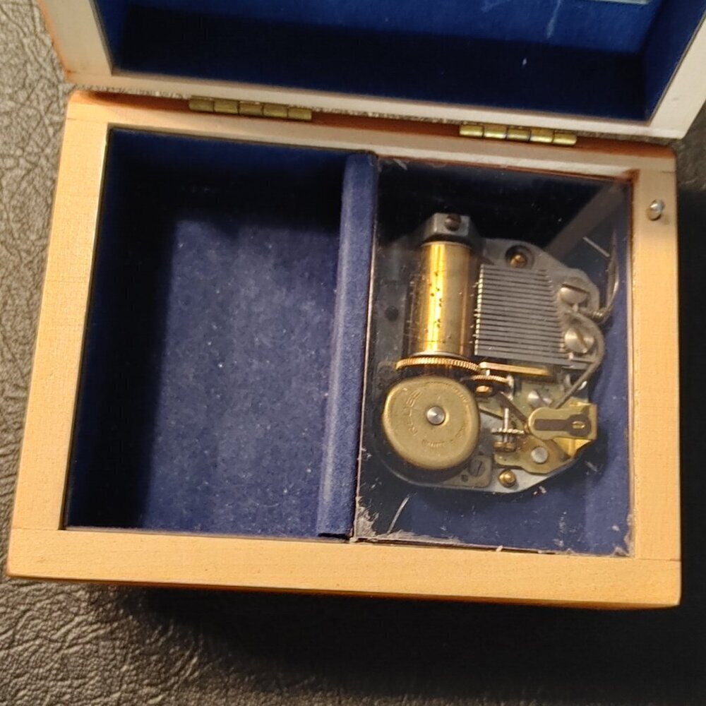 Reuge Music Box Swiss Musical Movement Vintage - Picture 8 of 13